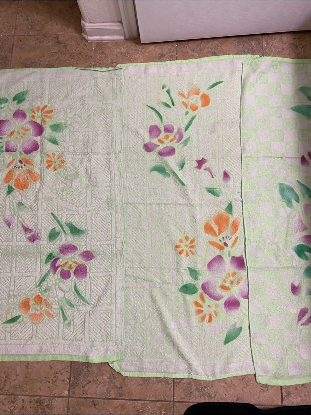 3 VINTAGE 70s/80s Pastel Rose Bath Towel Florescent Green Checkered Floral 47x24